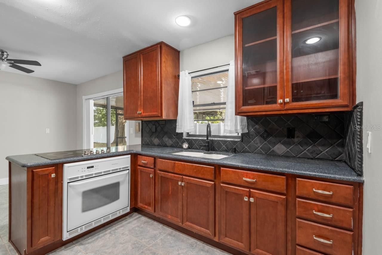 11511 Mcmullen Loop, Riverview, FL 33569 Photo