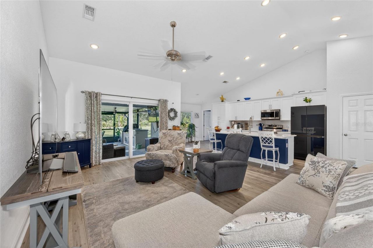 4101 Poinciana Drive , Indian Lake Estates, FL 33855 Photo