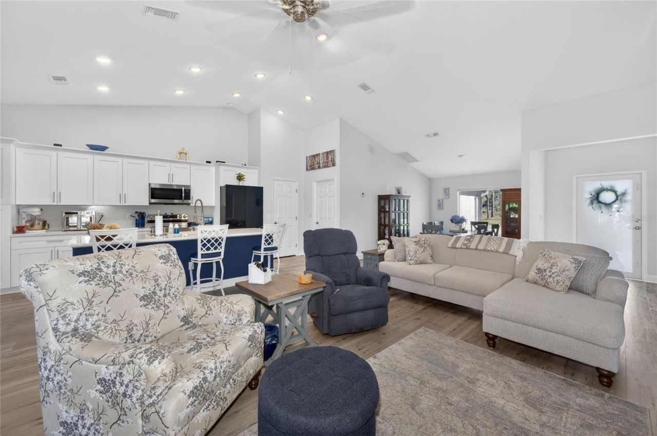 4101 Poinciana Drive , Indian Lake Estates, FL 33855 Photo