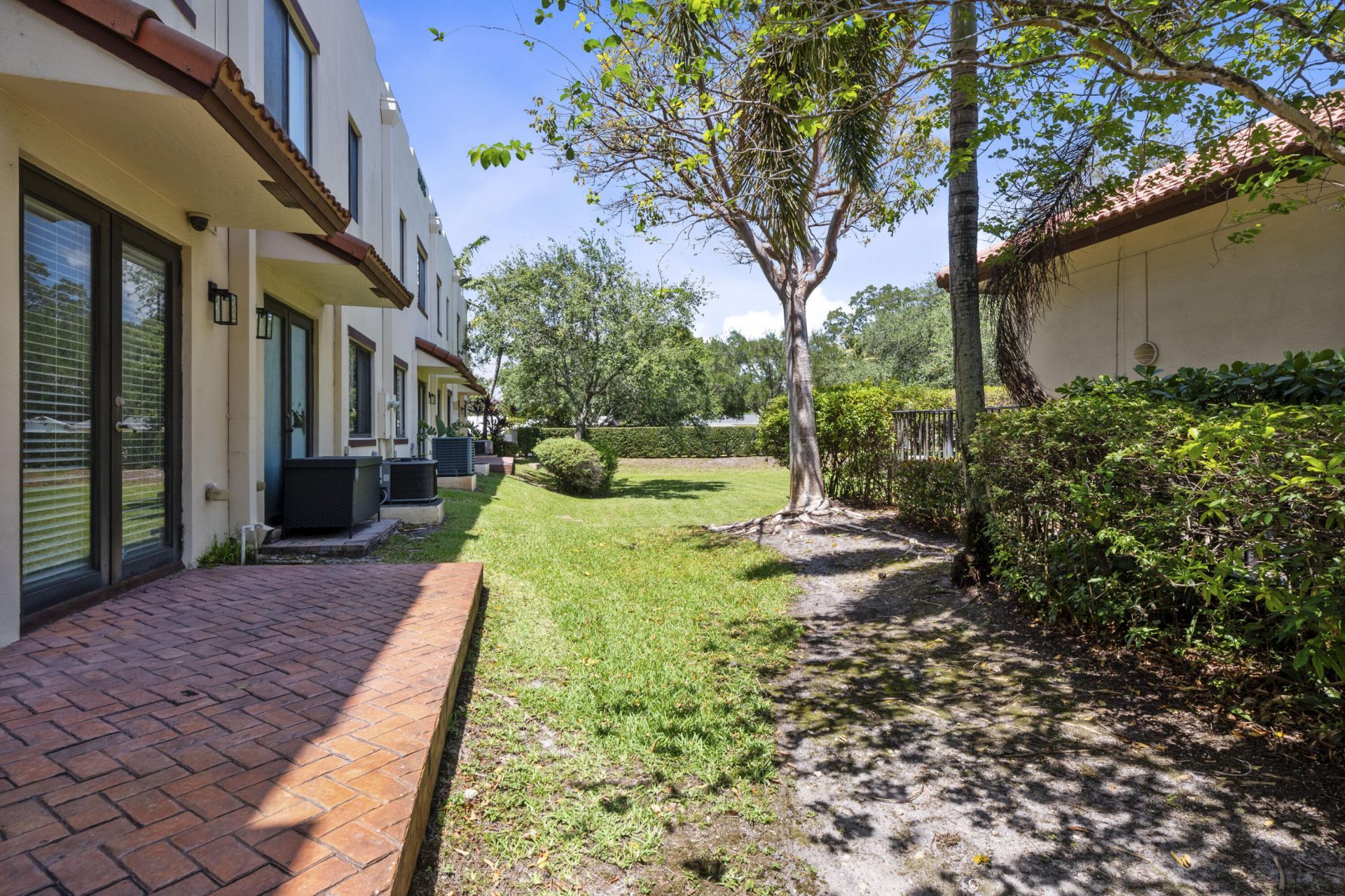 3238 SW 16th Terrace, Unit 3238, Fort Lauderdale, FL 33315 Photo