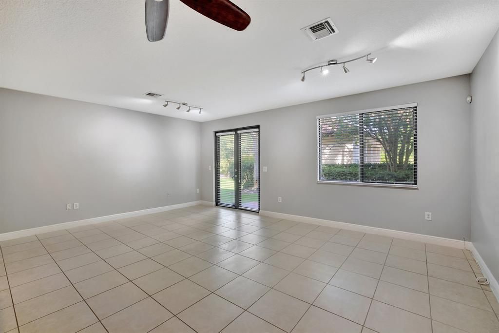 3238 SW 16th Terrace, Unit 3238, Fort Lauderdale, FL 33315 Photo