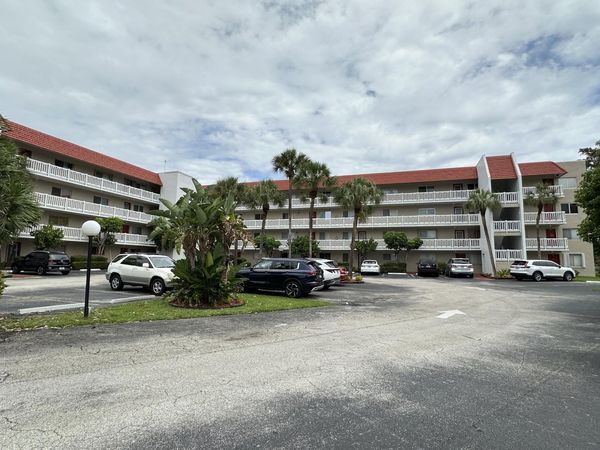 3601 Inverrary Drive, Unit 206, Lauderhill, FL 33319