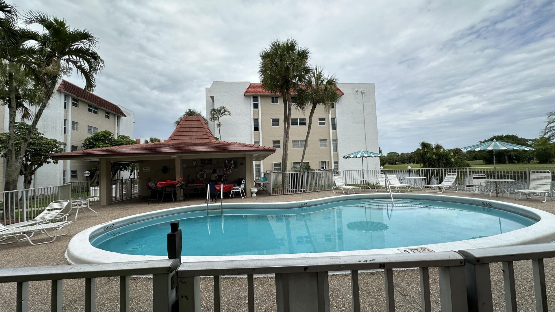 3601 Inverrary Drive, Unit 206, Lauderhill, FL 33319 Photo