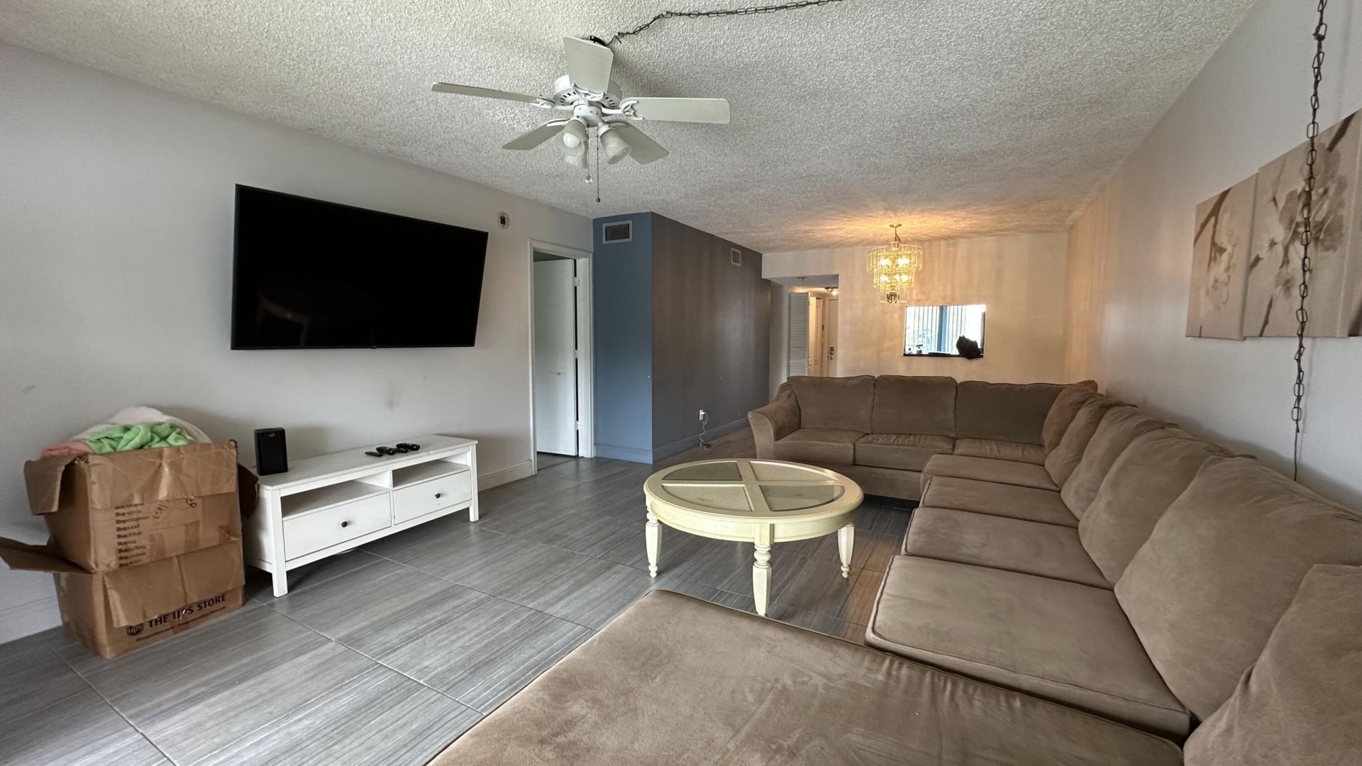 3601 Inverrary Drive, Unit 206, Lauderhill, FL 33319 Photo