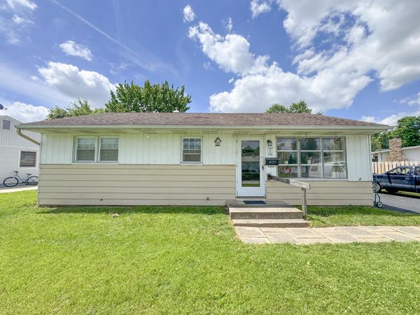 4121 Maplegrove Drive, Grove City, OH 43123