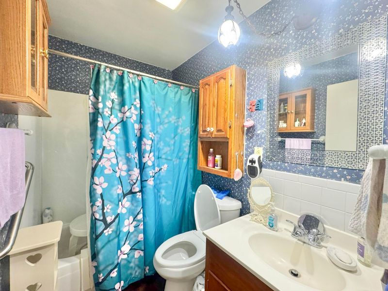 4121 Maplegrove Drive, Grove City, OH 43123 Photo 14