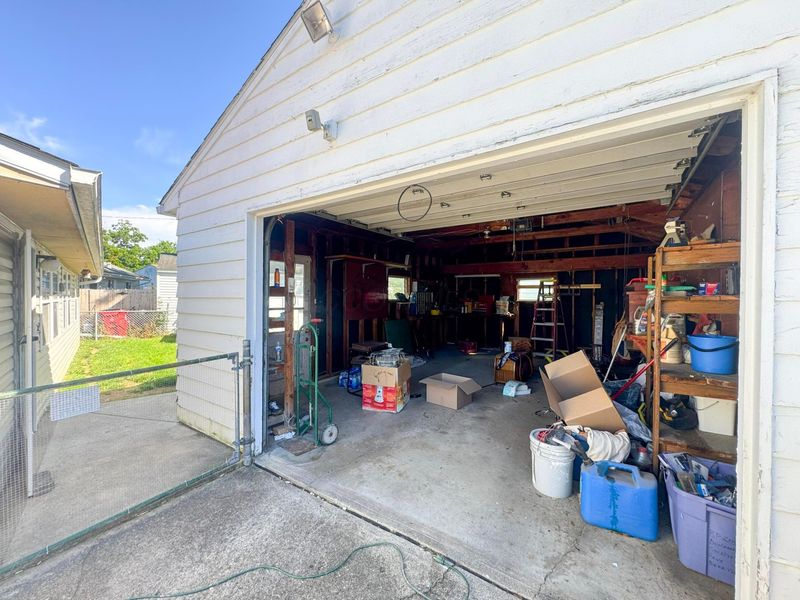 4121 Maplegrove Drive, Grove City, OH 43123 Photo 27