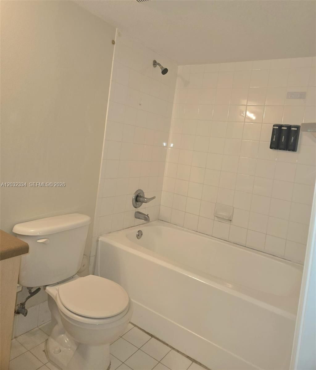 4151 San Marino Blvd , Unit 103, West Palm Beach, FL 33409 Photo