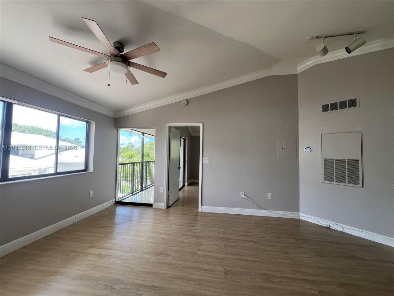2445 SW 18th Ter , Unit 1009, Fort Lauderdale, FL 33315 Photo
