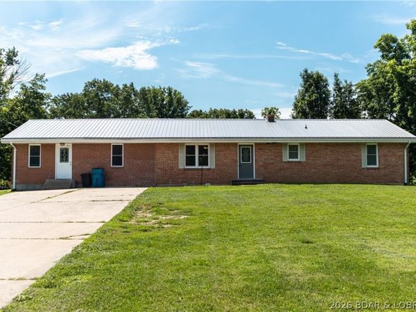 880 Main Street, MO 65075