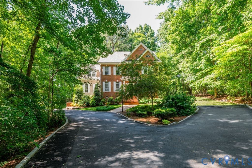 5637 Olde Hartley Way Glen Allen, VA 23060
