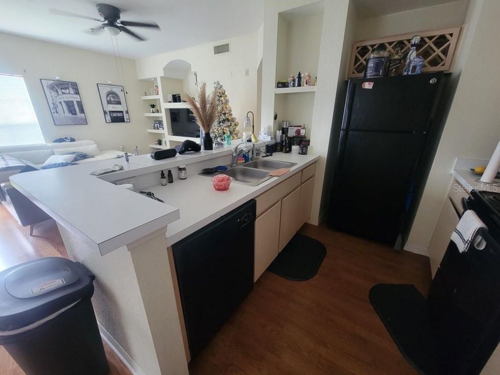 8413 Lucuya Way , Unit 306, Temple Terrace, FL 33637 Photo