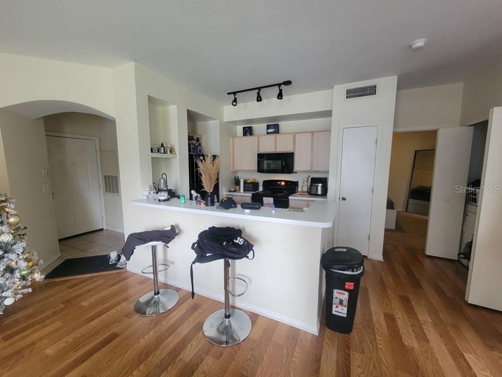 8413 Lucuya Way , Unit 306, Temple Terrace, FL 33637 Photo