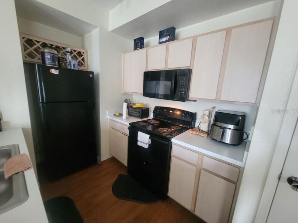 8413 Lucuya Way , Unit 306, Temple Terrace, FL 33637 Photo