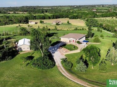 17260 NW 12th Street, Davey, NE 68336