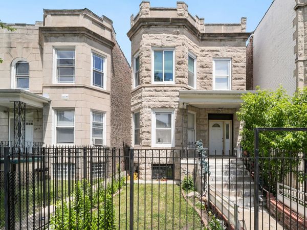 5208 W Washington Boulevard , Chicago, IL 60644