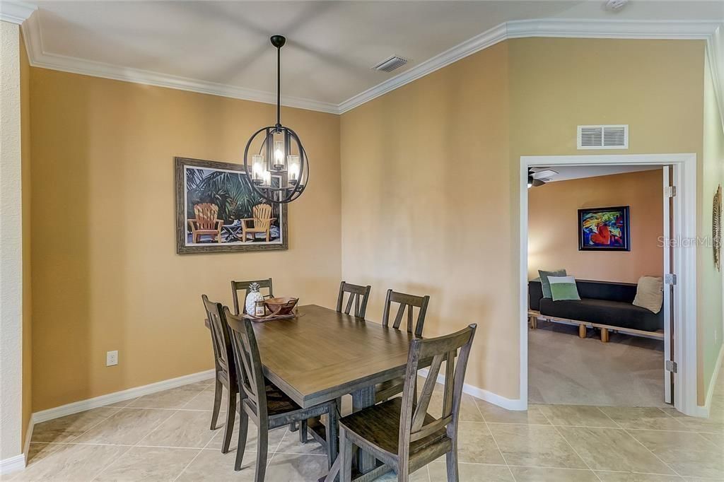 5517 Palmer Circle , Unit 203, Bradenton, FL 34211 Photo