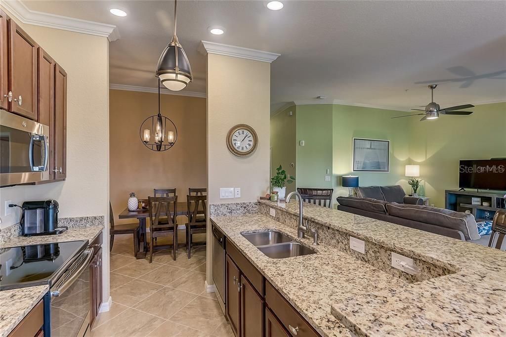 5517 Palmer Circle , Unit 203, Bradenton, FL 34211 Photo