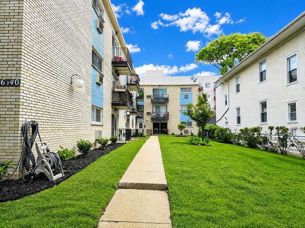 1236 W FARWELL Avenue , Unit 1B, Chicago, IL 60626