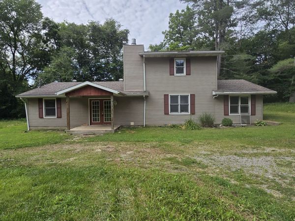 835 Jim Town Loop , Anna, IL 62906