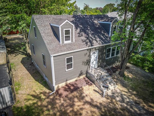 9139 Tulley Avenue , Oak Lawn, IL 60453