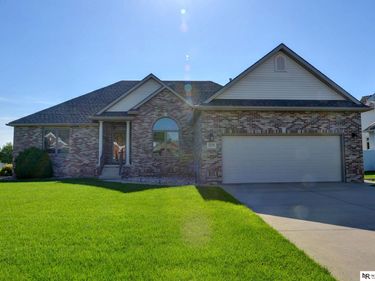 1250 Glenwood Court, Fremont, NE 68025