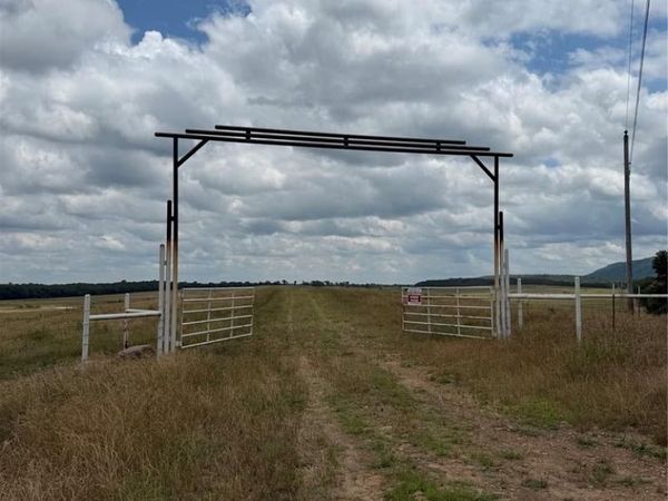 0001 E County Rd 1310 Road, McCurtain, OK 74944