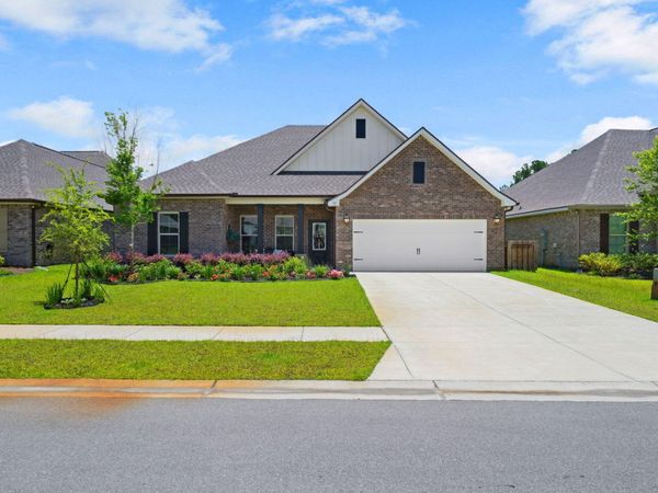 53 Lumen Loop, Freeport, FL 32439