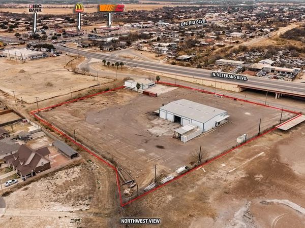2921 Veterans Blvd, Eagle Pass, TX 78852