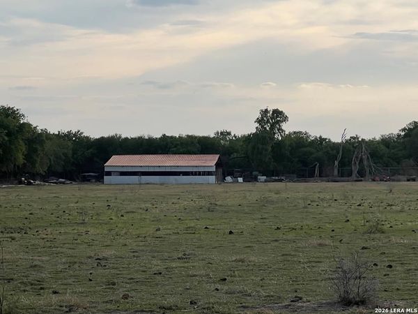 21739 N US Hwy 277, Quemado, TX 78877