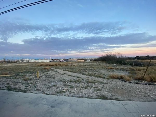1133 EIDSON RD, Eagle Pass, TX 78852
