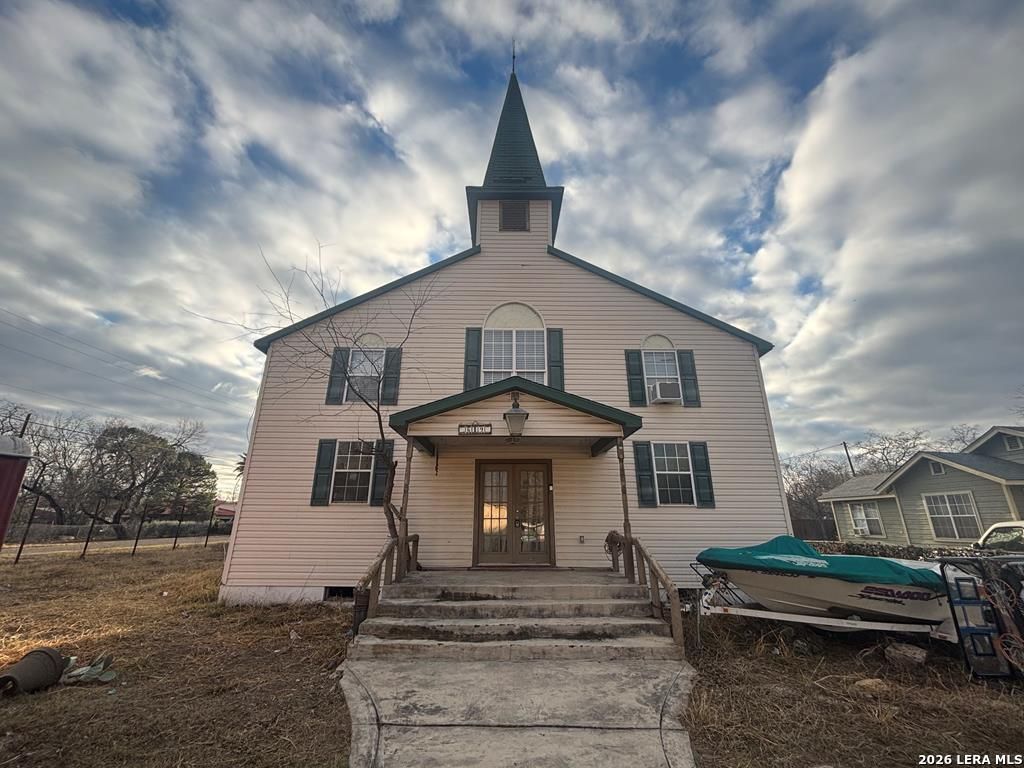 619 Second St, Quemado, TX 78877 Main Photo