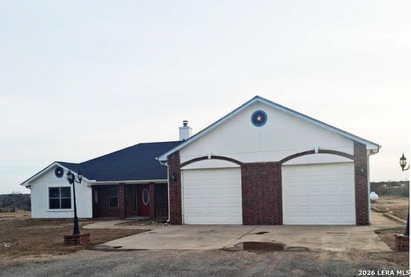 6655 Las Brisas Blvd, Del Rio, TX 78840 Main Photo