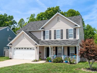 200 APPLE ORCHARD DR, Louisa, VA 23093