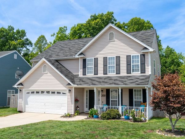 200 APPLE ORCHARD DR, Louisa, VA 23093