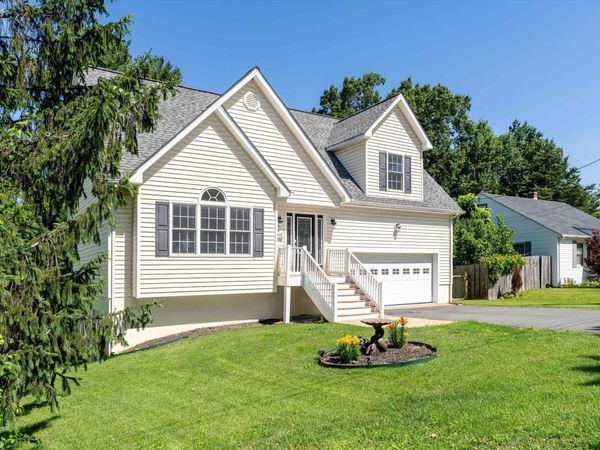 1015 BIRDWOOD RD, Charlottesville, VA 22903