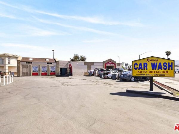 195 N 2nd Street, El Cajon, CA 92021