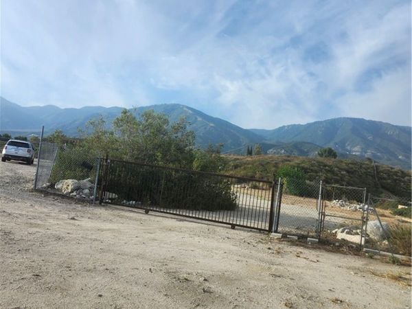 10 Kendall, San Bernardino, CA 92407