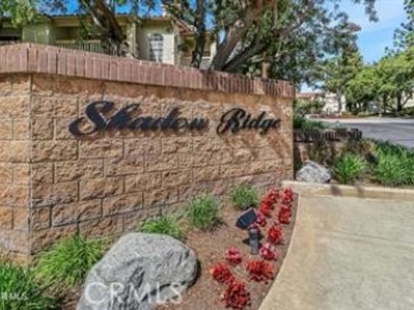 5744 Oak Bend, Unit 303, Oak Park, CA 91377