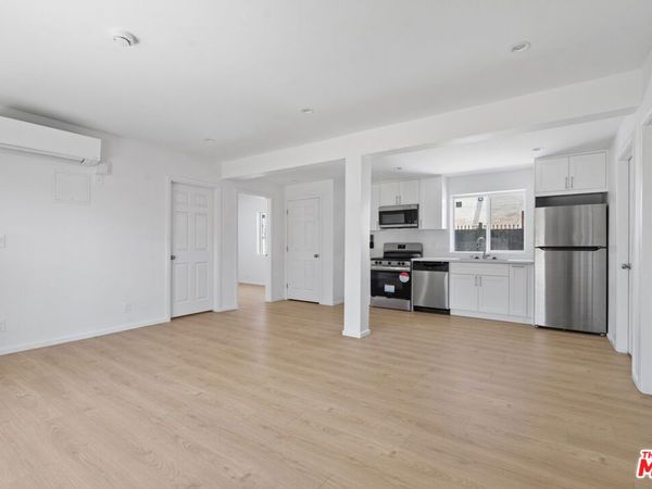 3118 3/4 W 109th Street, Inglewood, CA 90303