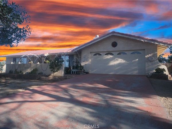 13158 E Avenue W11, Pearblossom, CA 93553