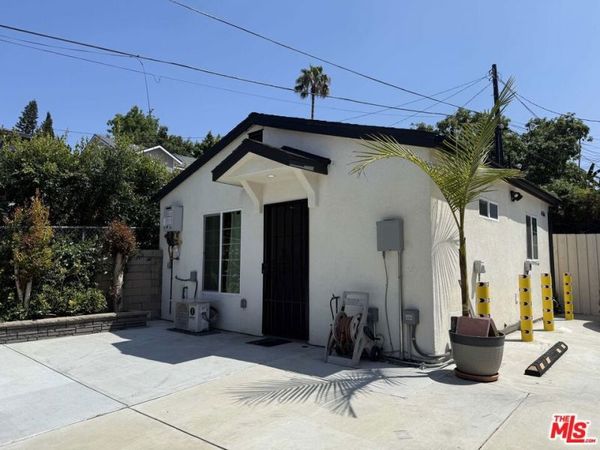 626 1/2 Silver Lake Boulevard, Los Angeles, CA 90026