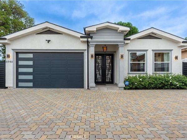 6940 Peach Avenue, Van Nuys, CA 91406