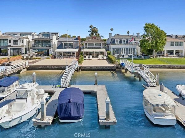 1411 E Bay, Newport Beach, CA 92661