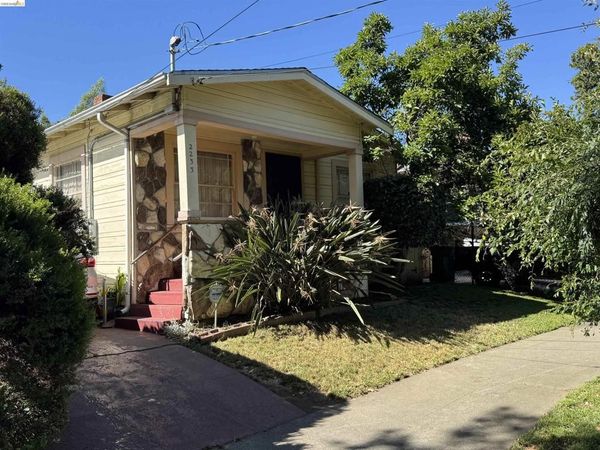 2233 85th Ave, Oakland, CA 94605