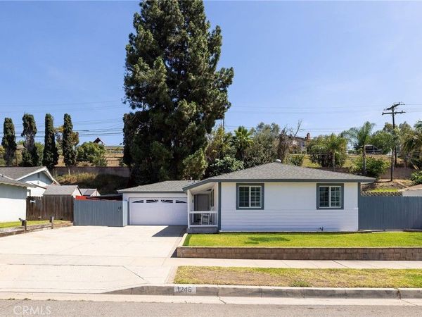 1246 E Baldwin, Orange, CA 92865