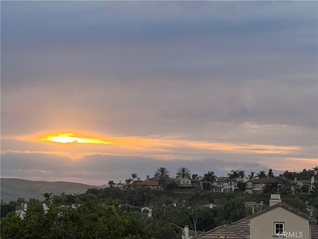 17 Corte Rivera, San Clemente, CA 92673 Main Photo