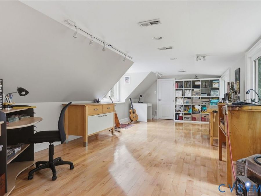 Property Image 46
