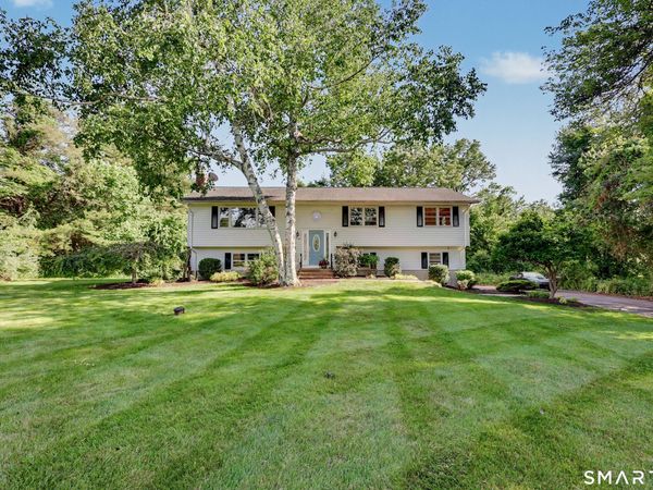17 Green Hill, Bethany, CT 06524