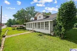 307 E 1st Ave. photo 4